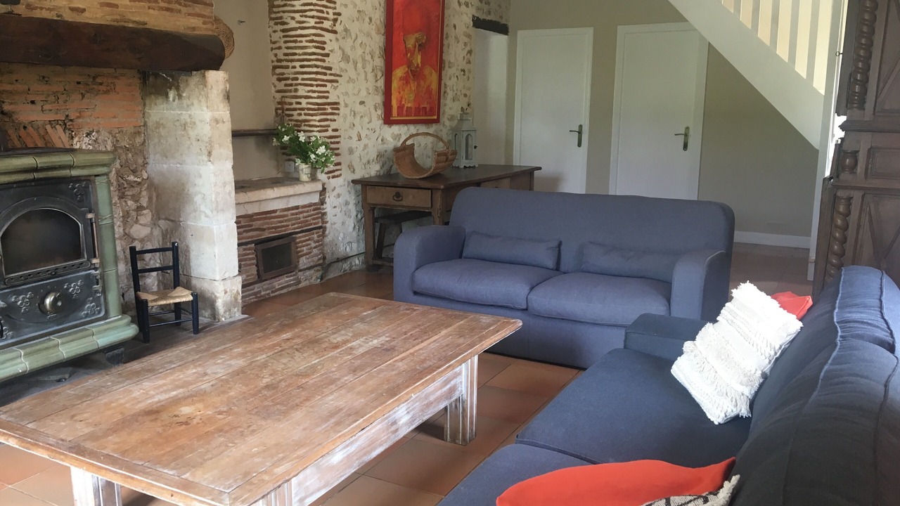 Photo of Livingroom in Manzac-sur-Vern