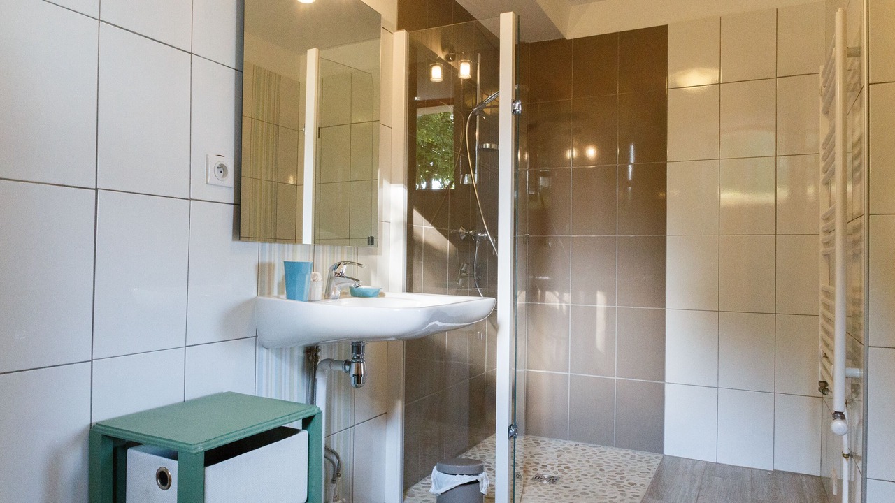 Photo of Bathroom in Clermont-Dessous