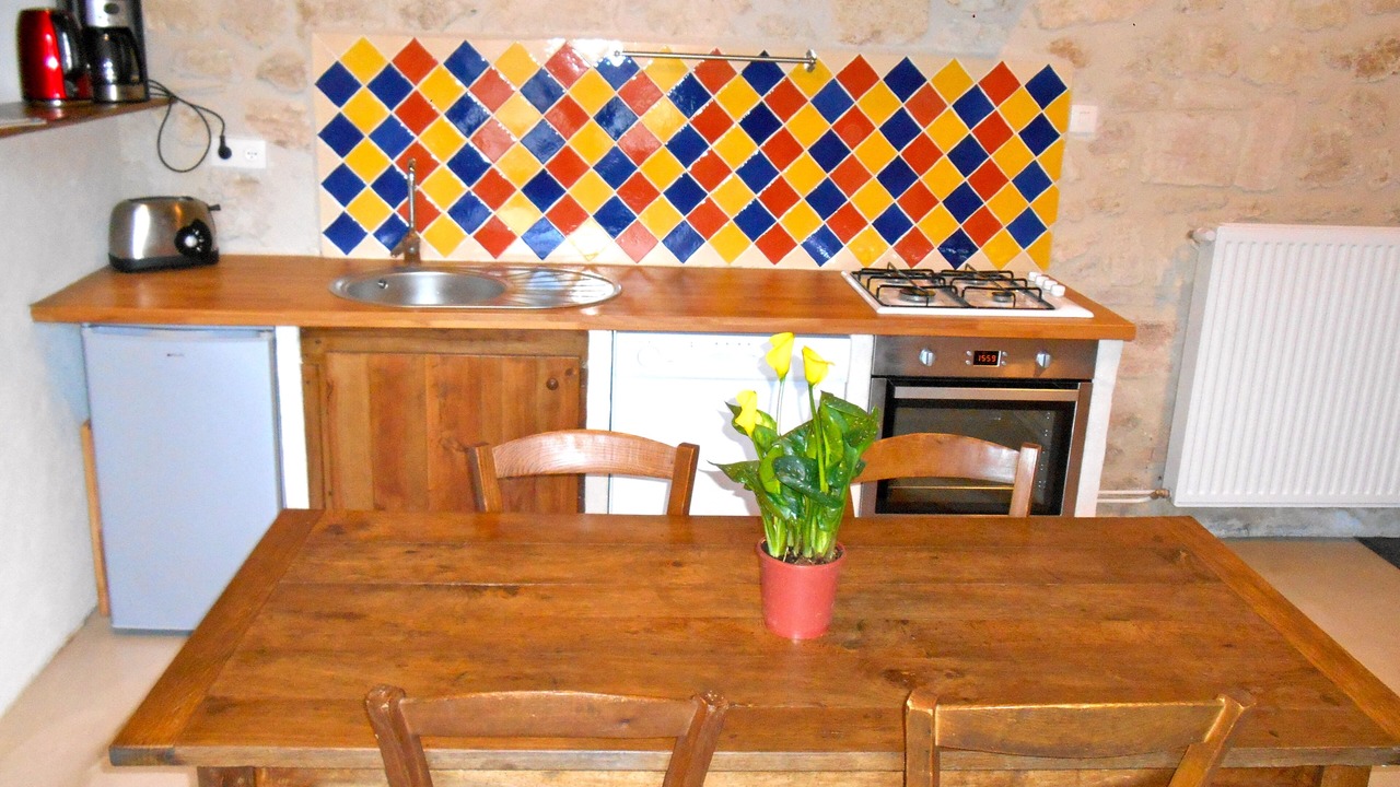 Photo of Kitchen in Petit-Palais-et-Cornemps