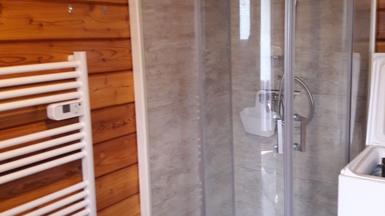 Photo of Bathroom in Clam