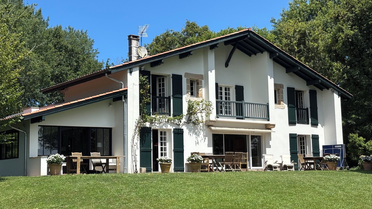 Photo of Outdoor in Ascain