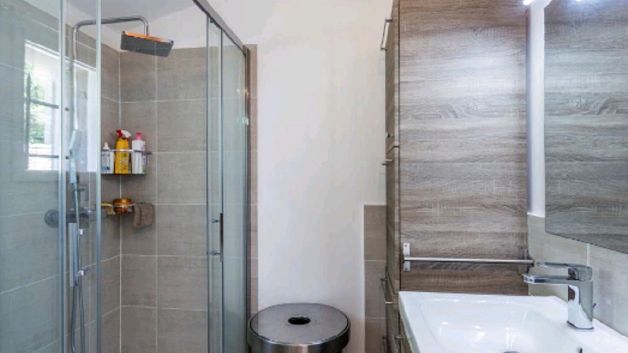 Photo of Bathroom in Apt