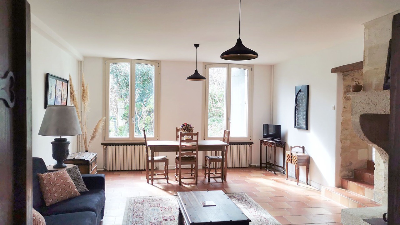 Photo of Livingroom in Villegouge