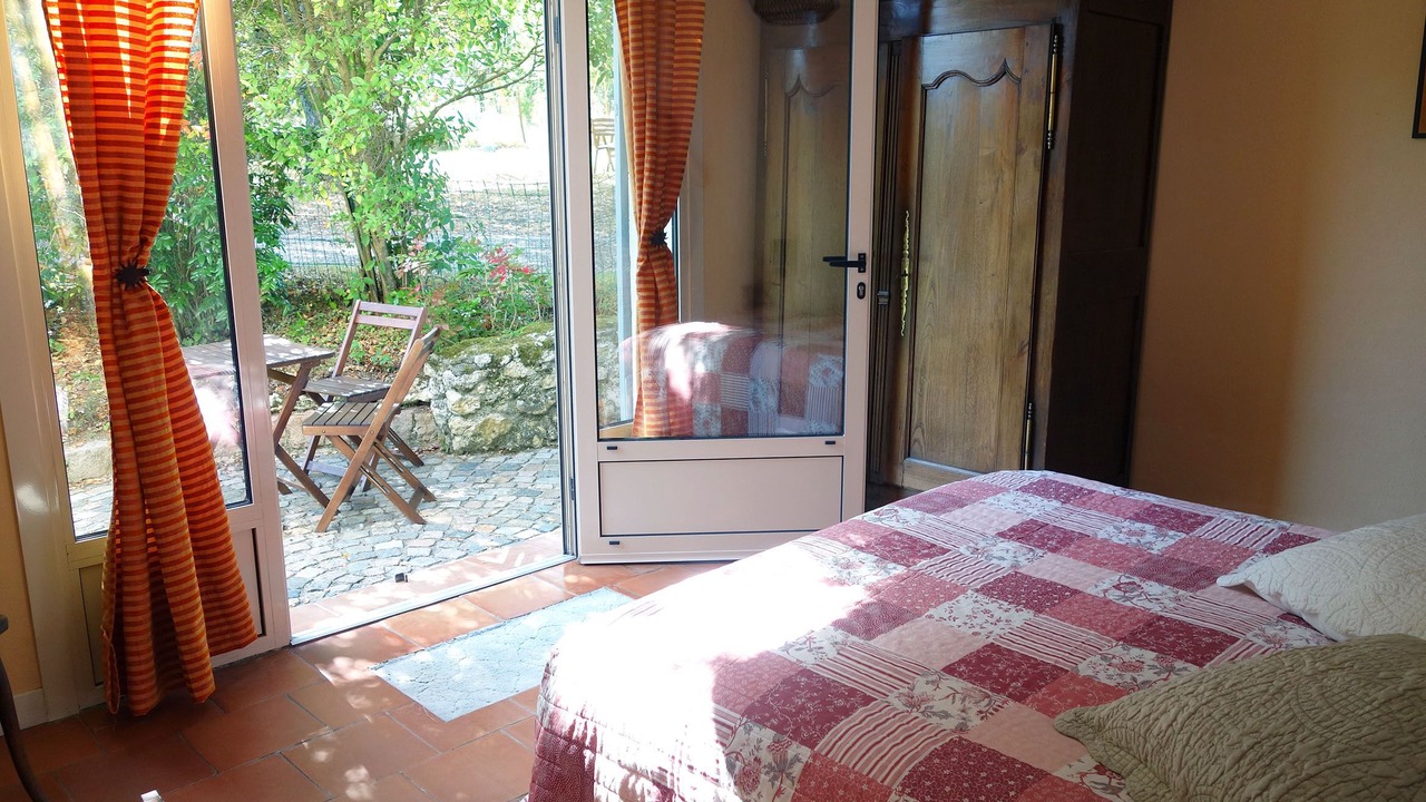 Photo of Bedroom in Villegouge