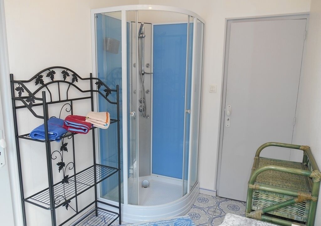 Photo of Bathroom in Bourganeuf
