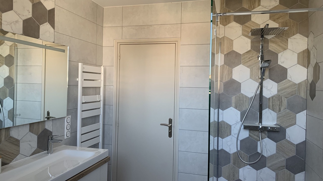 Photo of Bathroom in Puilboreau