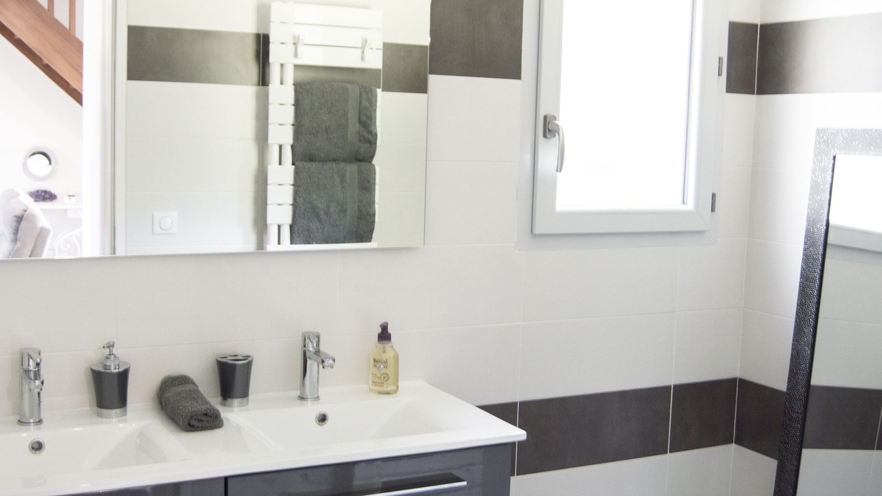Photo of Bathroom in Castelnaud-la-Chapelle