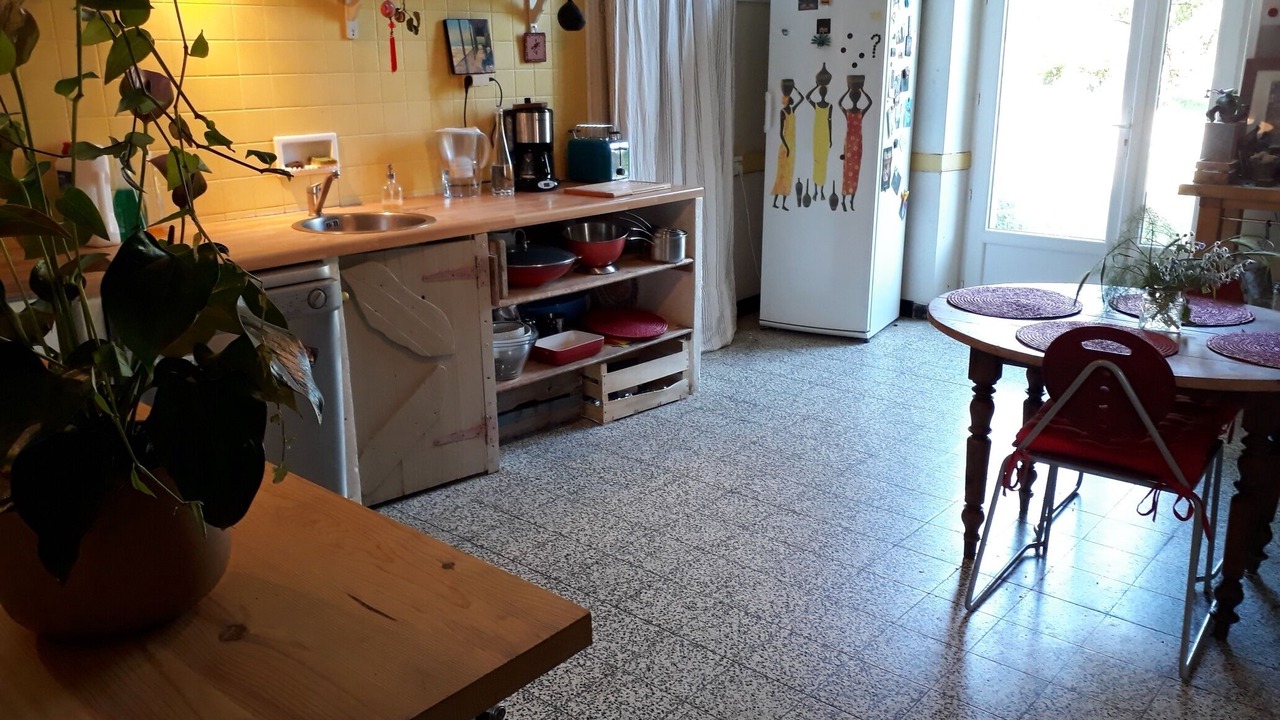 Photo of Kitchen in Saint-Yzans-de-Medoc