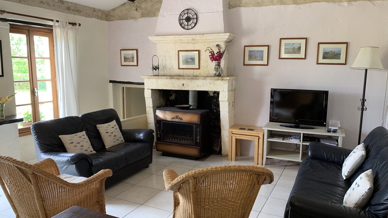 Photo of Livingroom in Brossac