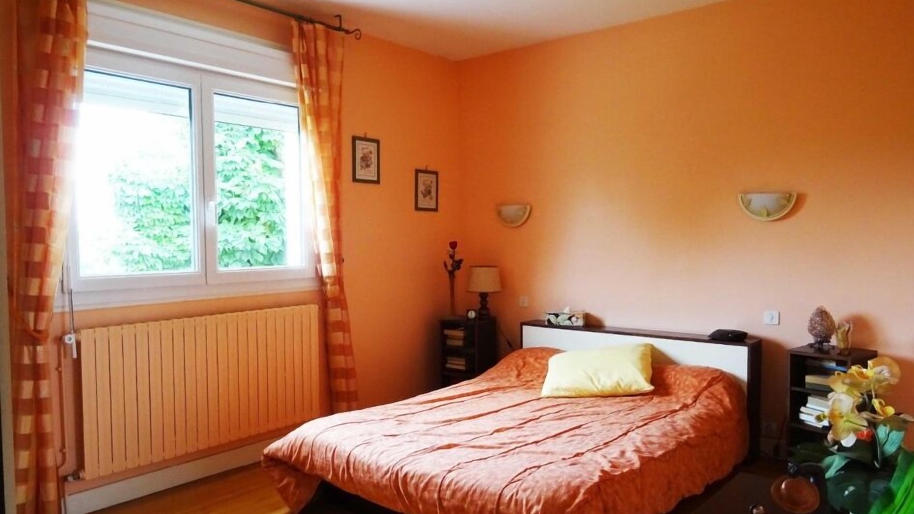 Photo of Bedroom in Galapian