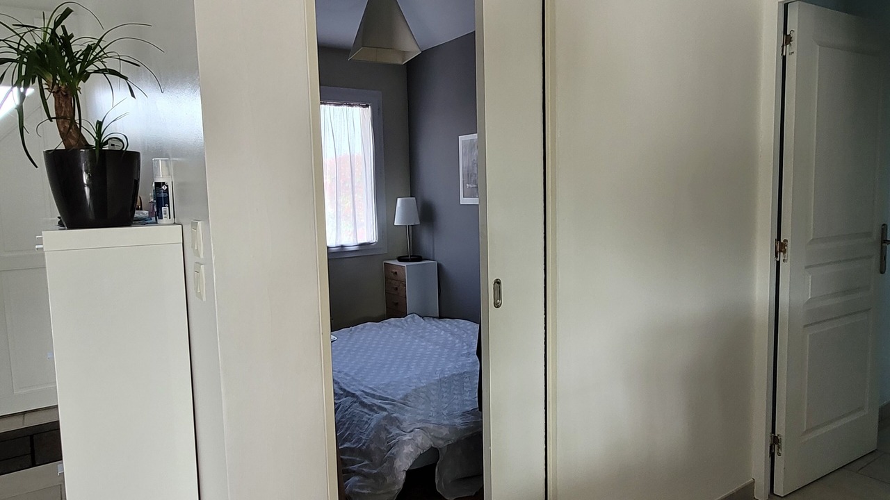 Photo of Bedroom in Izon