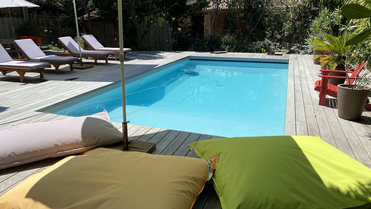 Photo of Outdoor in L'Herbe