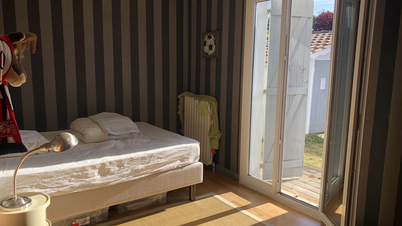 Photo of Bedroom in Saint-Medard-en-Jalles