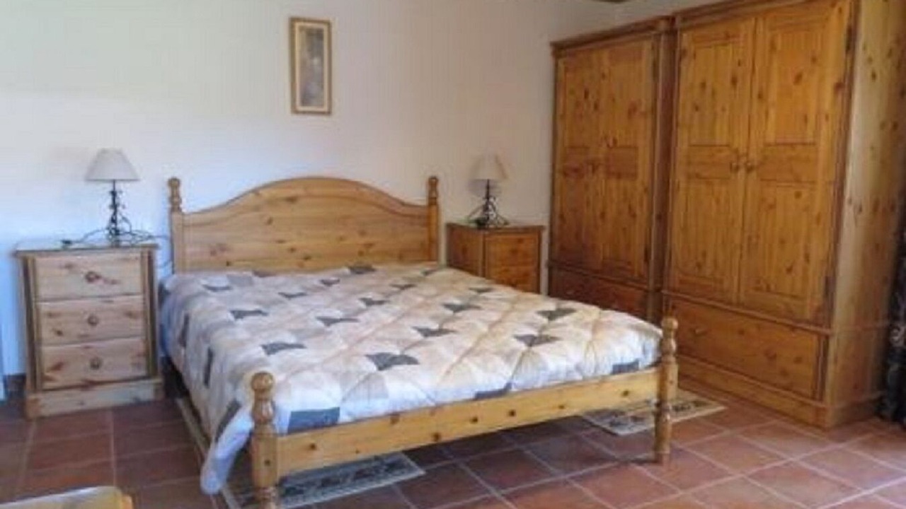 Photo of Bedroom in Le Buisson-de-Cadouin