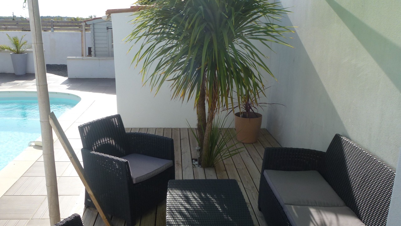 Photo of Outdoor in Cheray