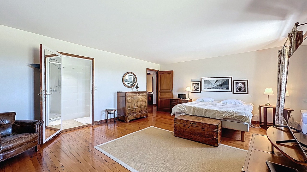 Photo of Bedroom in Bournos