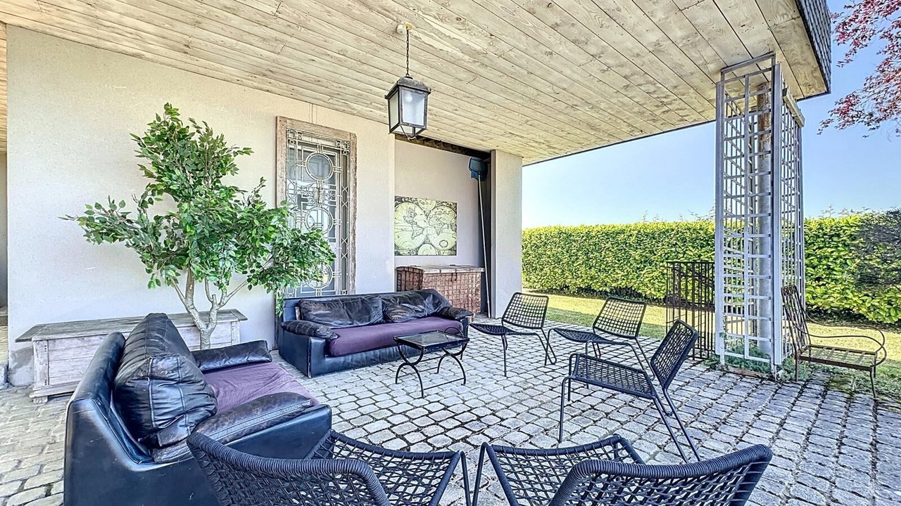 Photo of Patio Balcony in Bournos