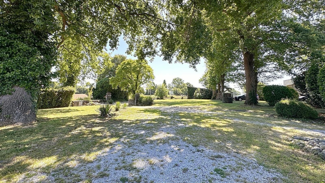 Photo of Outdoor in Bournos