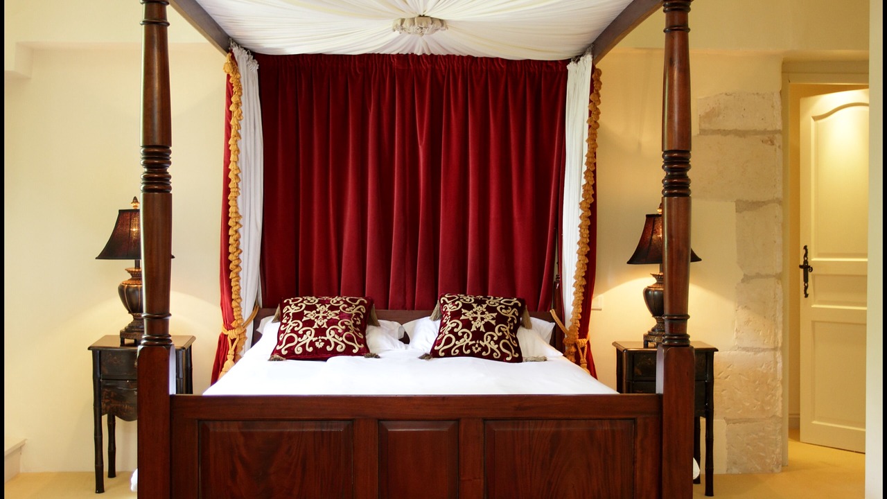 Photo of Bedroom in Petit-Bersac