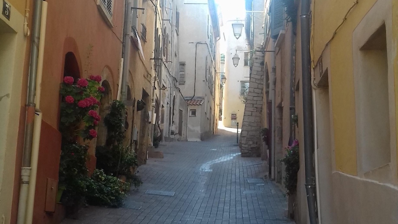 Photo of Outdoor in Hyeres City Centre