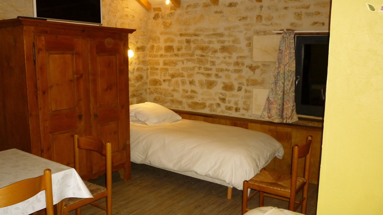 Photo of Bedroom in Saint-Andre-de-Lidon
