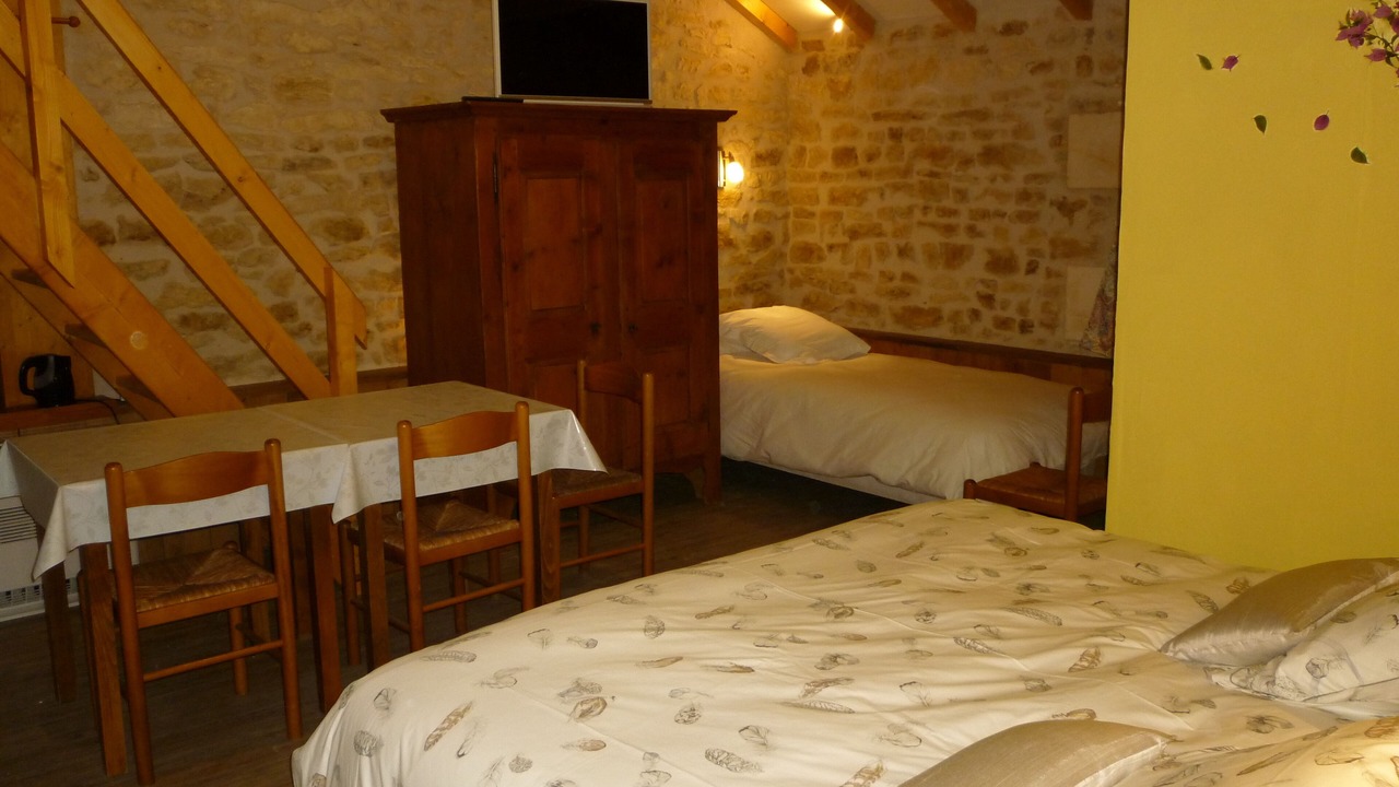 Photo of Bedroom in Saint-Andre-de-Lidon