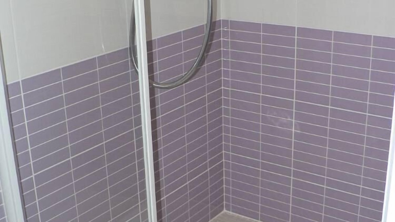 Photo of Bathroom in Moings
