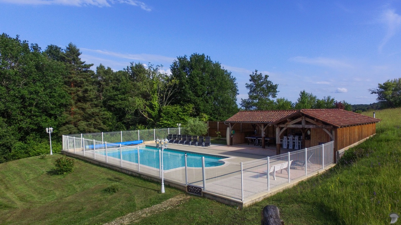 Photo of Outdoor in Rouffignac-Saint-Cernin-de-Reilhac