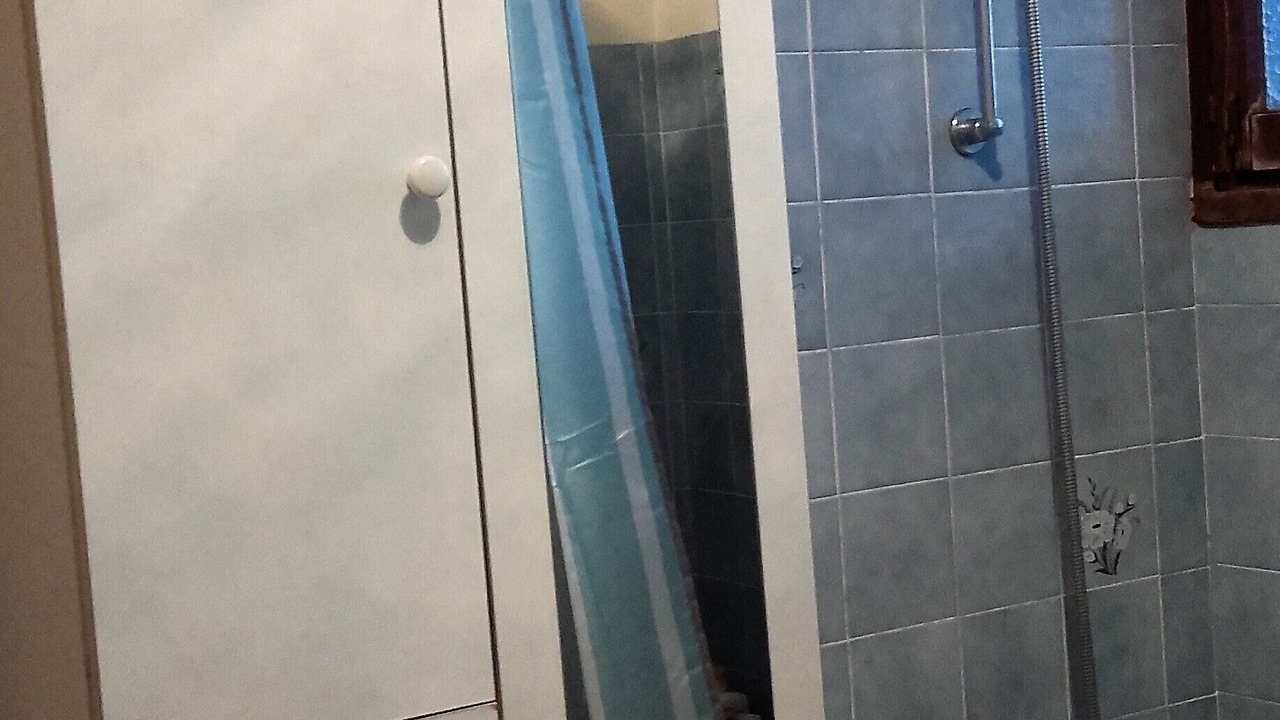 Photo of Bathroom in Messanges