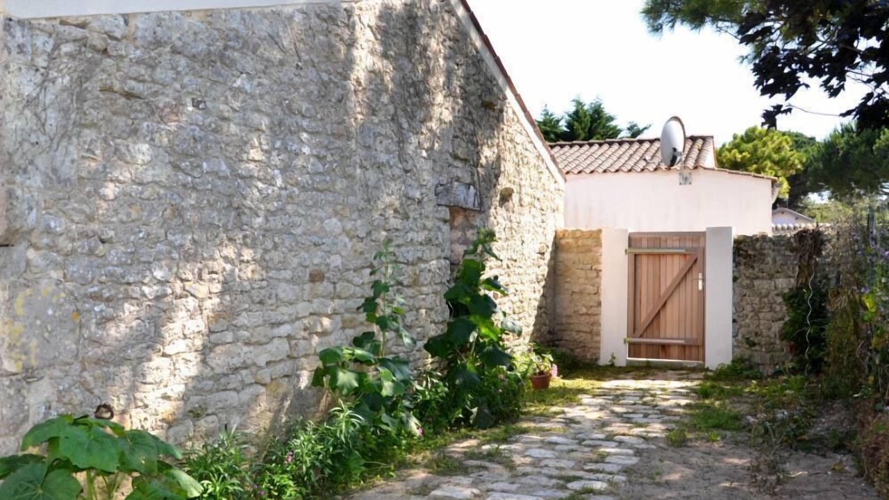 Photo of Outdoor in Domino
