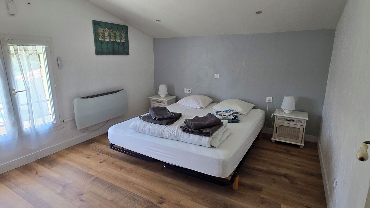 Photo of Bedroom in Tayac