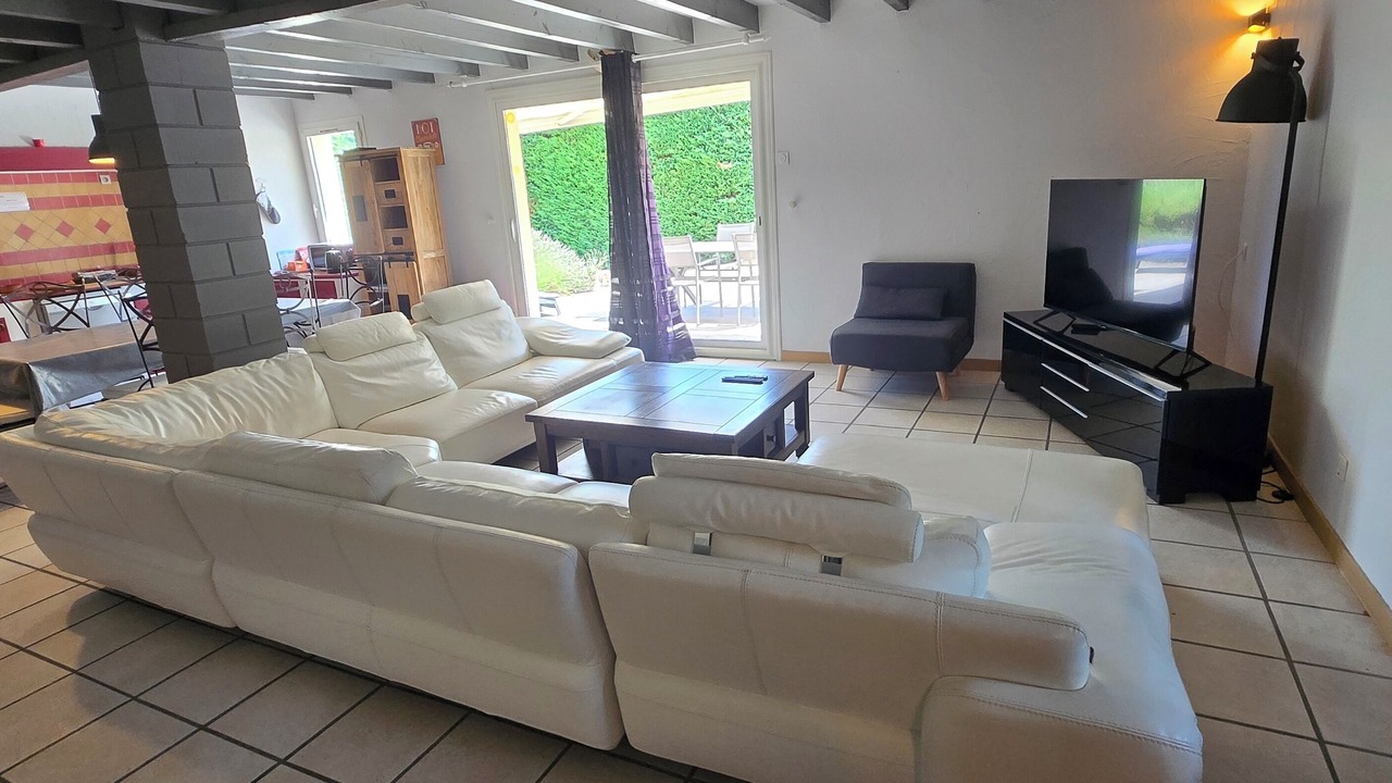 Photo of Livingroom in Tayac