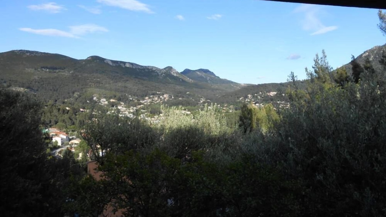 Photo of Patio Balcony in Le Revest-les-Eaux