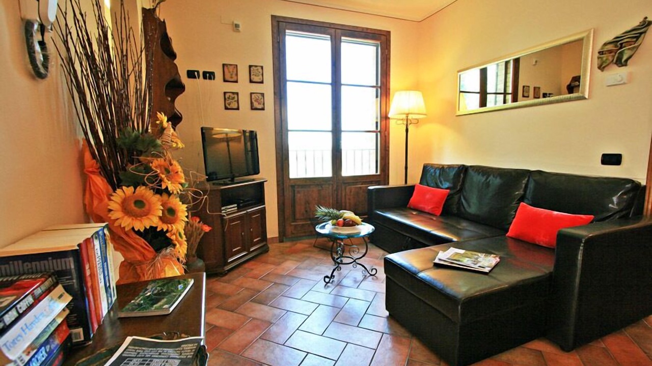 Photo of Livingroom in San Gimignano City Centre