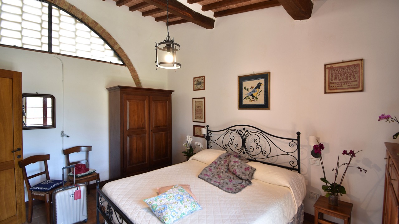 Photo of Bedroom in Villa Parigini