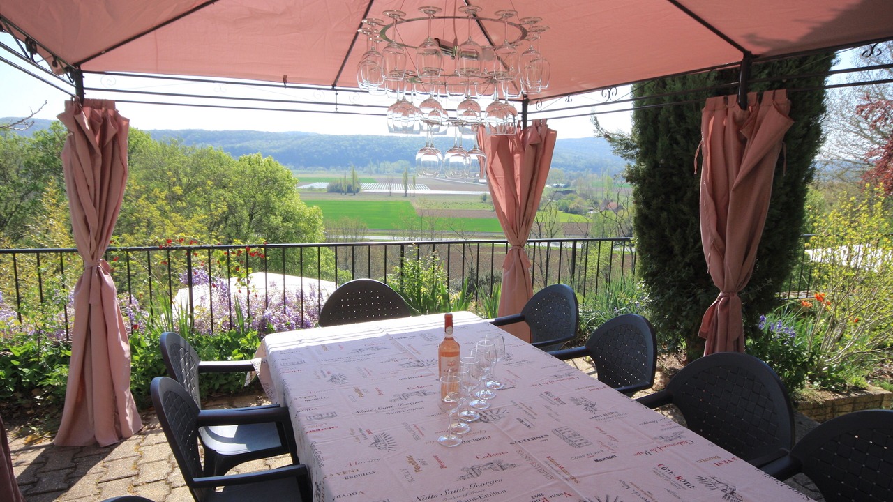 Photo of Others in Castels et Bezenac