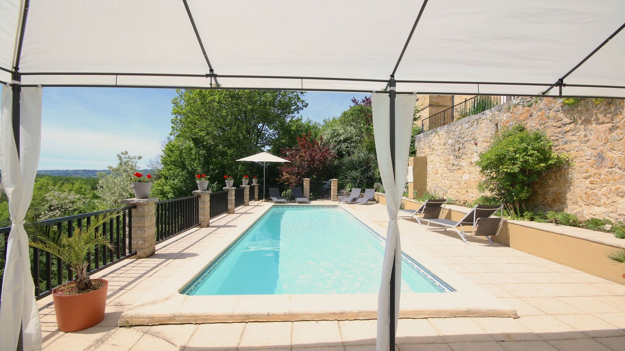 Photo of Outdoor in Castels et Bezenac