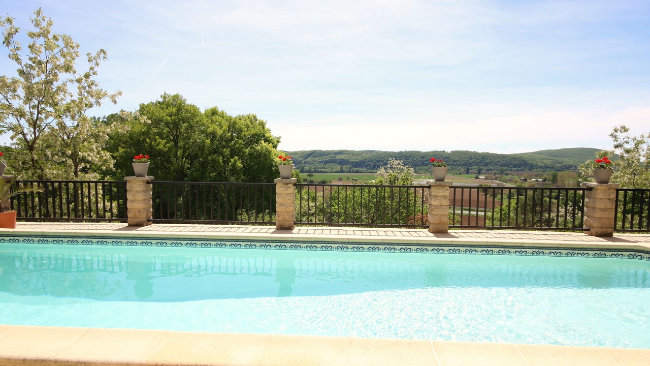 Photo of Outdoor in Castels et Bezenac