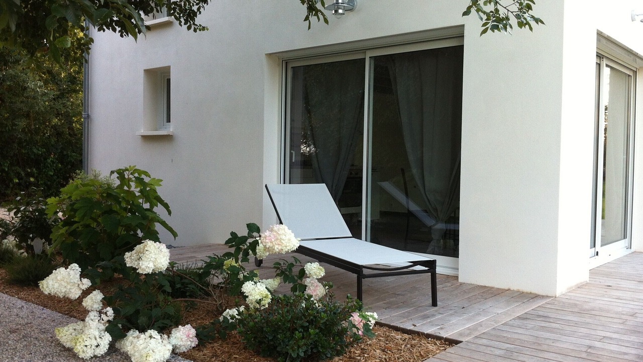 Photo of Outdoor in Montpellier de Medillan