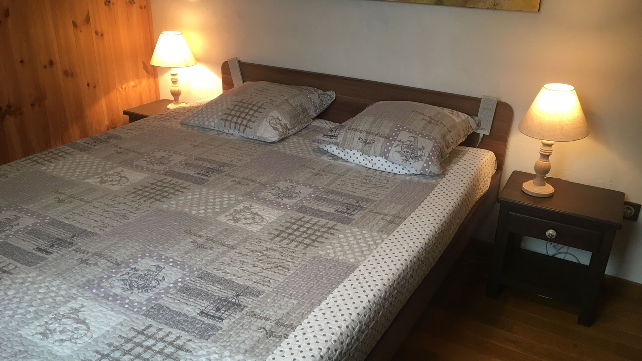 Photo of Bedroom in Saint-Leon-sur-Vezere