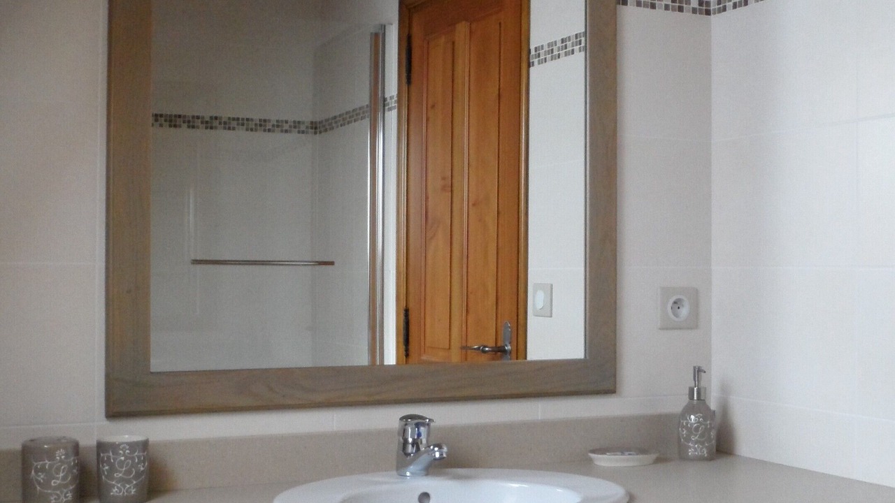Photo of Bathroom in Rouffignac-Saint-Cernin-de-Reilhac