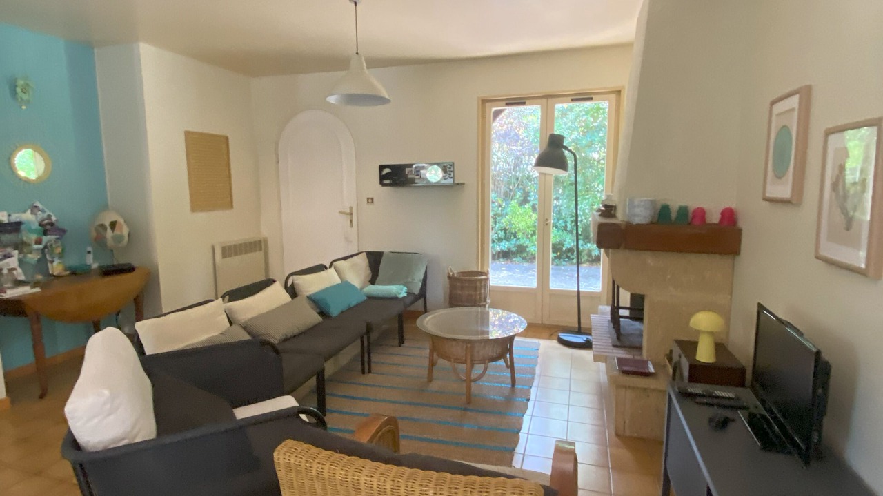 Photo of Livingroom in Claouey