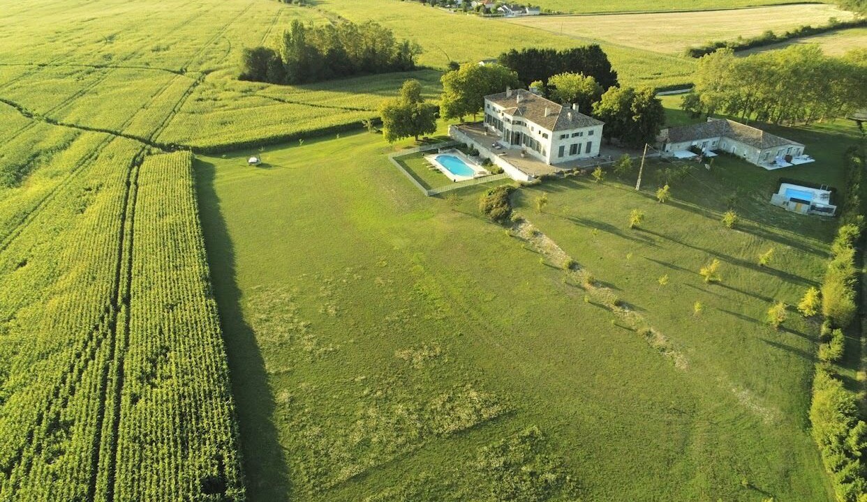 Photo of Outdoor in Saint-Colomb-de-Lauzun
