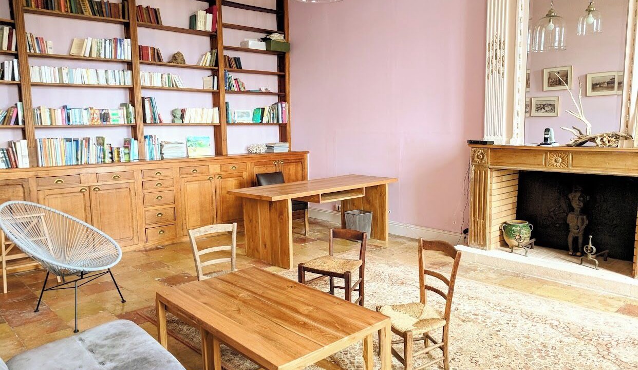 Photo of Livingroom in Saint-Colomb-de-Lauzun