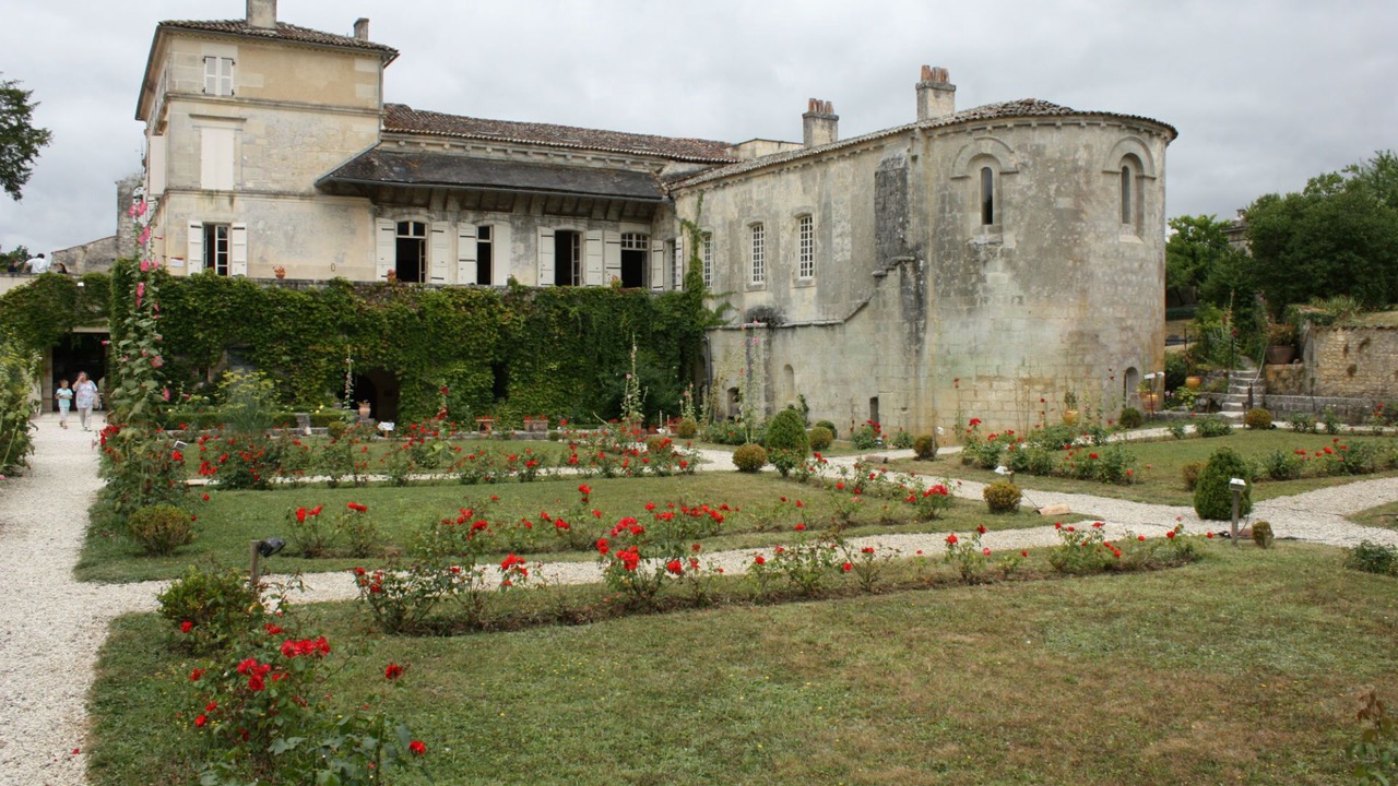 Photo of Outdoor in Saintes