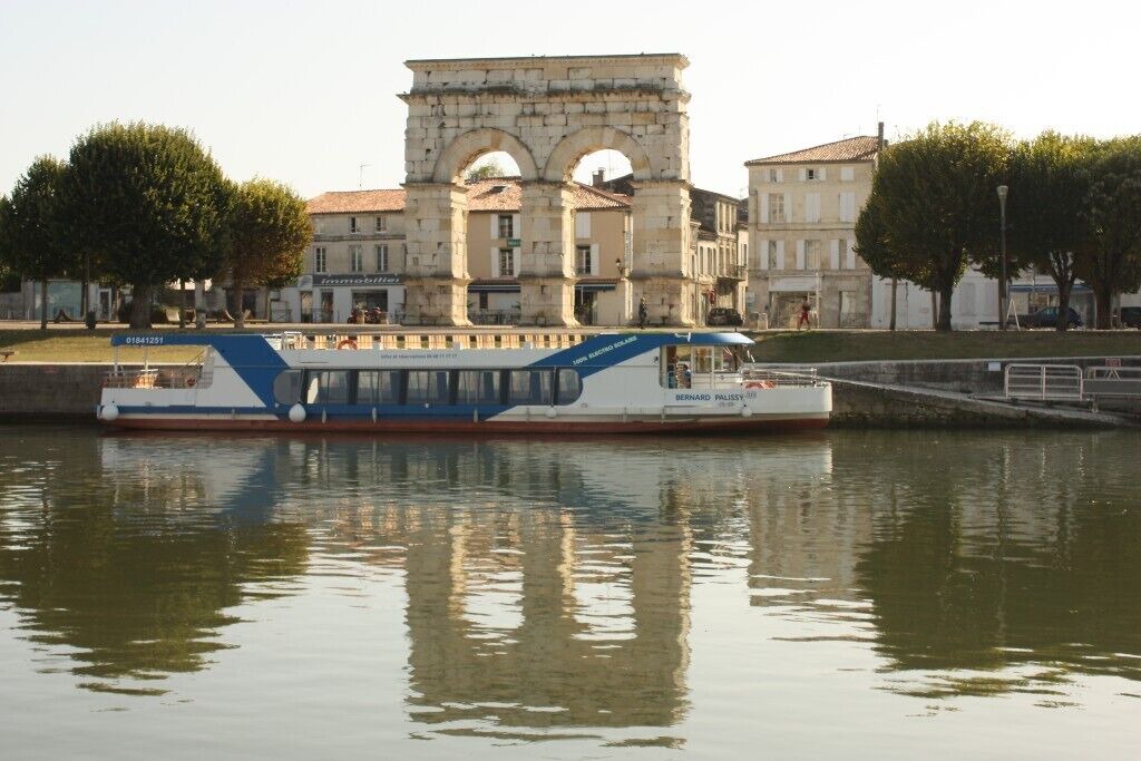 Photo of Others in Saintes