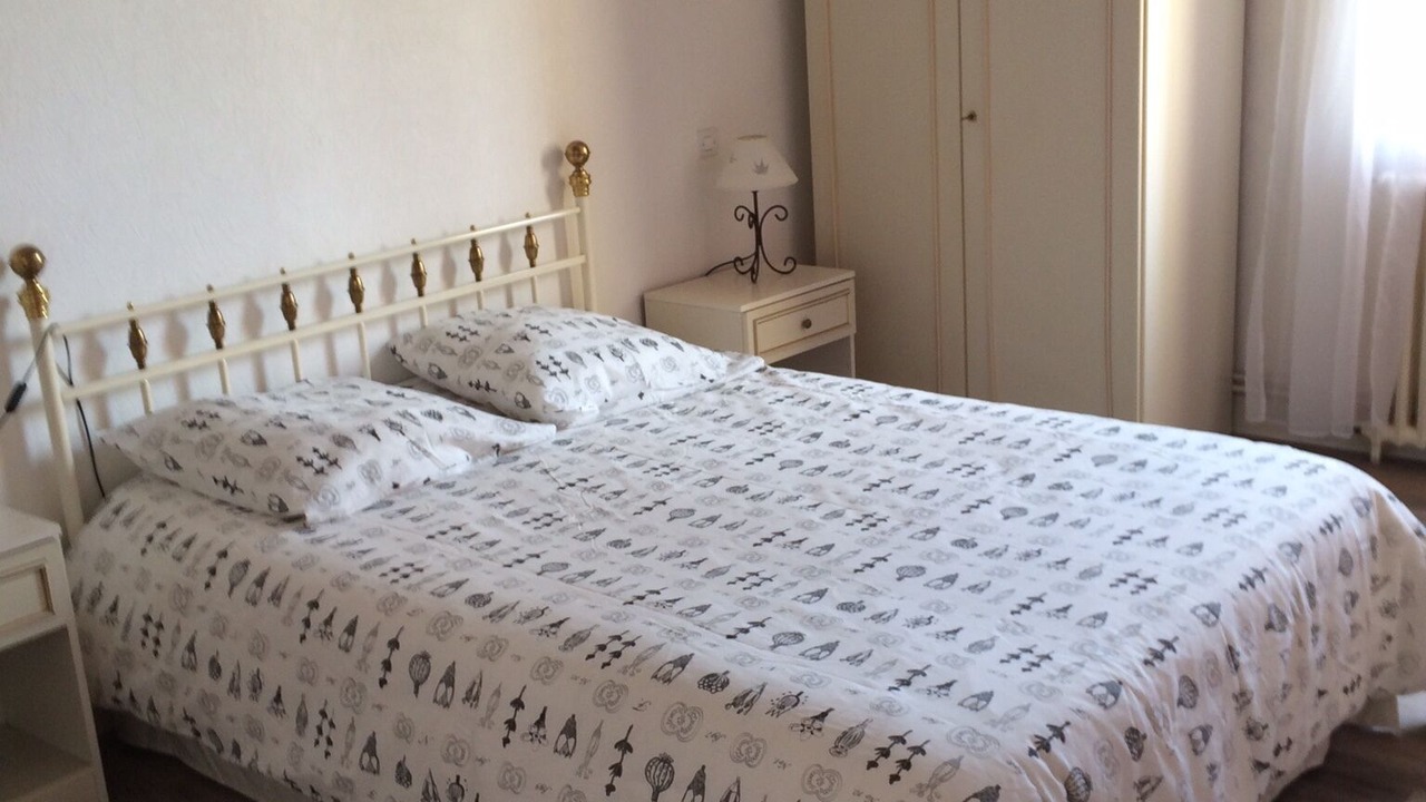 Photo of Bedroom in Saint-Pierre-d'Eyraud