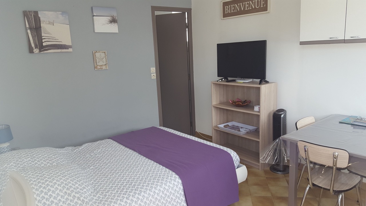 Photo of Bedroom in Saint-Pierre-d'Oleron