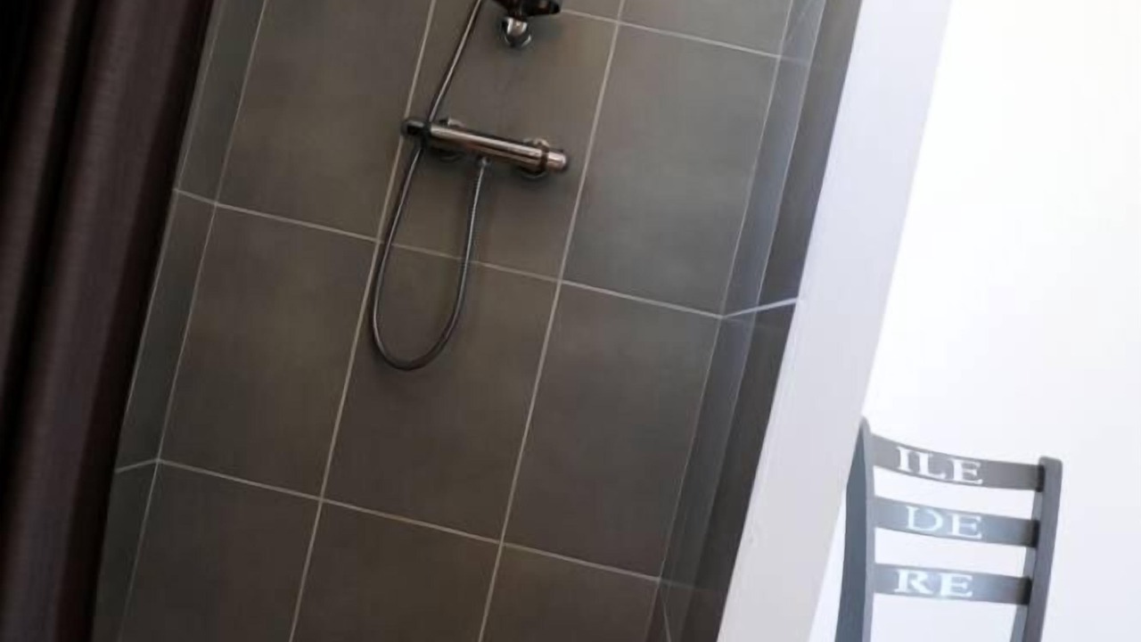 Photo of Bathroom in La Flotte