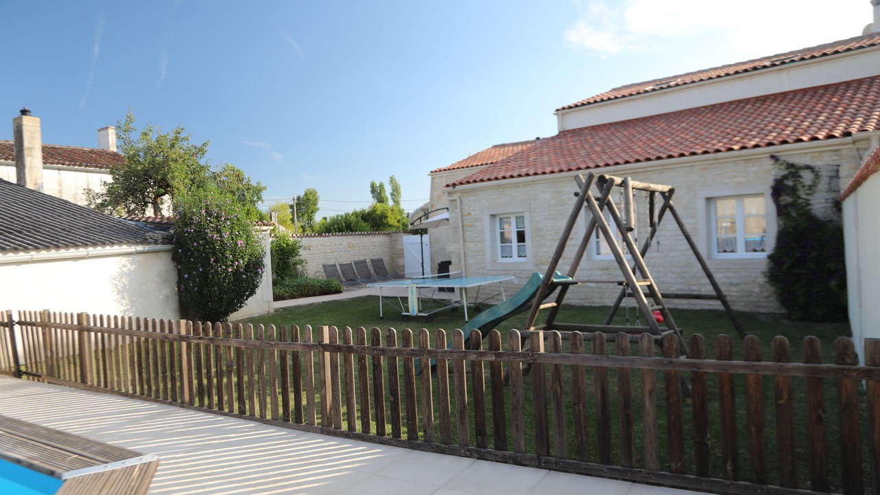 Photo of Outdoor in Migron